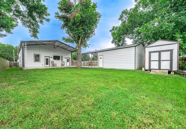 14215 3rd Street, Santa Fe, TX 77517
