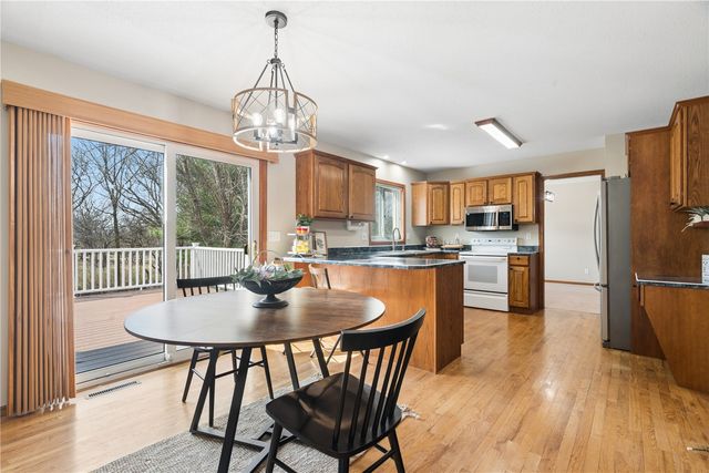 4105 Majestic Court NE, Cedar Rapids, IA 52411