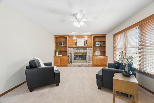 4105 Majestic Court NE, Cedar Rapids, IA 52411