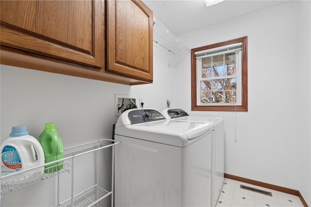 4105 Majestic Court NE, Cedar Rapids, IA 52411