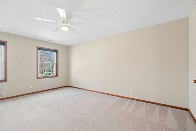 4105 Majestic Court NE, Cedar Rapids, IA 52411