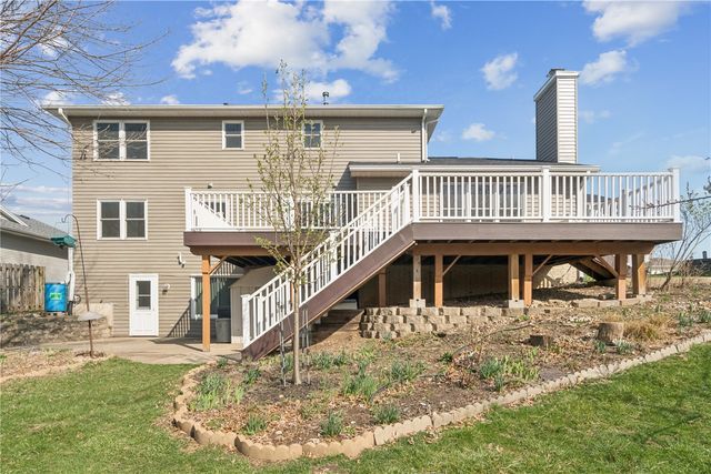 4105 Majestic Court NE, Cedar Rapids, IA 52411