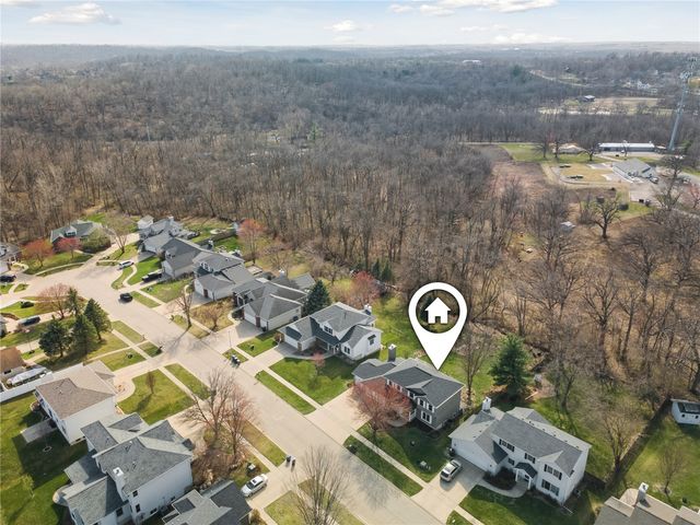 4105 Majestic Court NE, Cedar Rapids, IA 52411