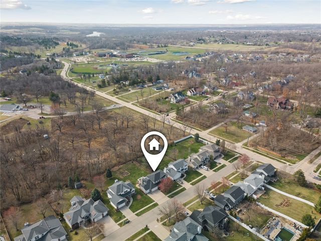 4105 Majestic Court NE, Cedar Rapids, IA 52411