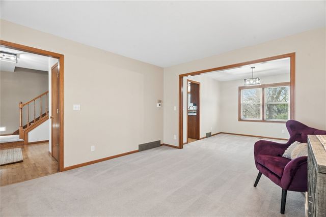 4105 Majestic Court NE, Cedar Rapids, IA 52411