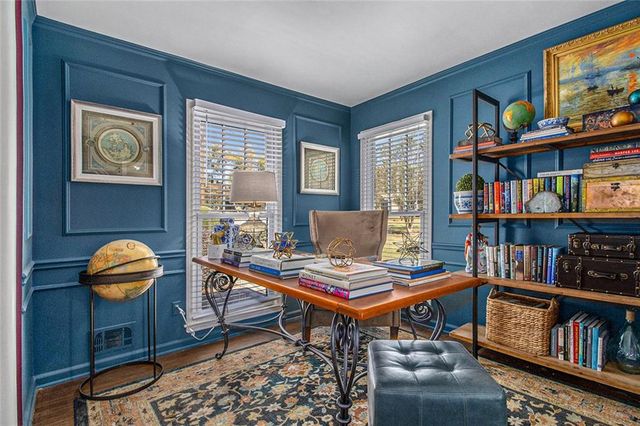 335 Stonebridge Trail, Roswell, GA 30075