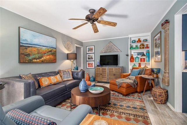 335 Stonebridge Trail, Roswell, GA 30075