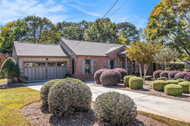335 Stonebridge Trail, Roswell, GA 30075