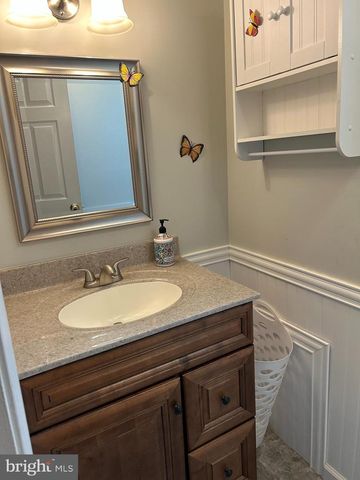 728 MOUNTAIN RD, Boyertown, PA 19512