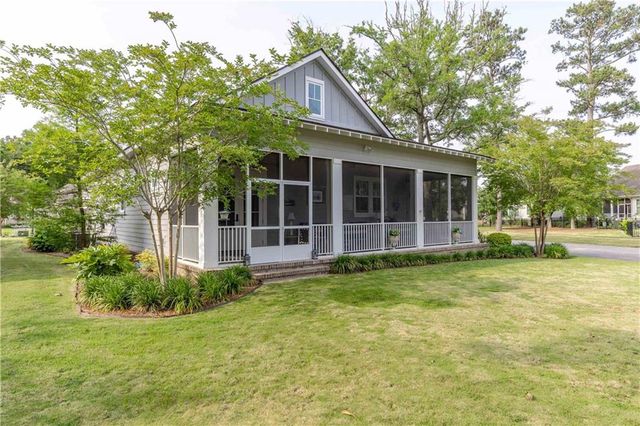 556 Artesian Spring Drive, Fairhope, AL 36532