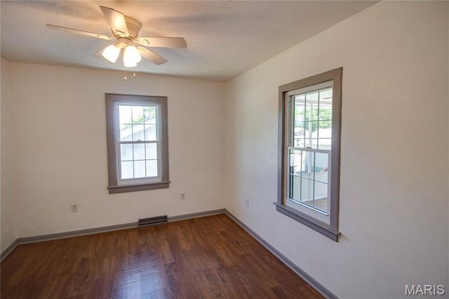 3407 Milton Drive, Alton, IL 62002