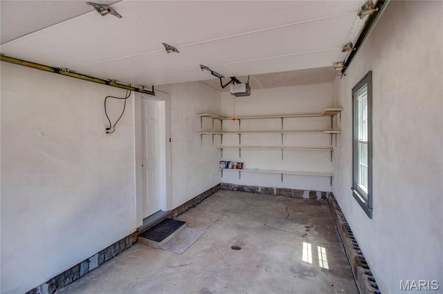 3407 Milton Drive, Alton, IL 62002