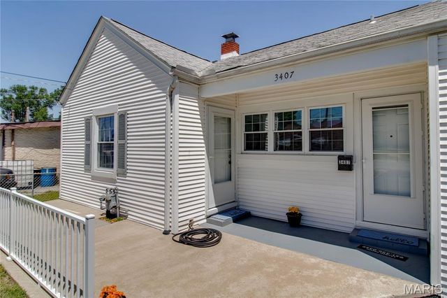 3407 Milton Drive, Alton, IL 62002
