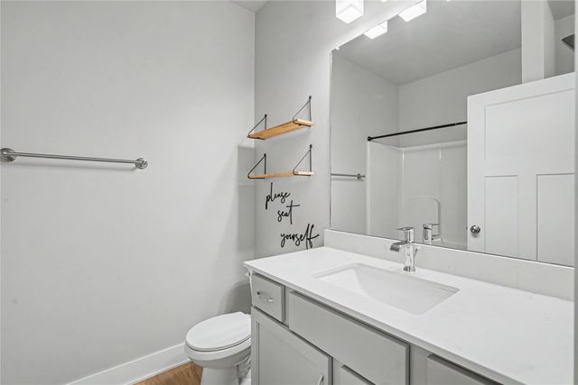 15332 Deerview Drive, Urbandale, IA 50323