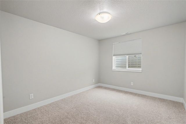 15332 Deerview Drive, Urbandale, IA 50323