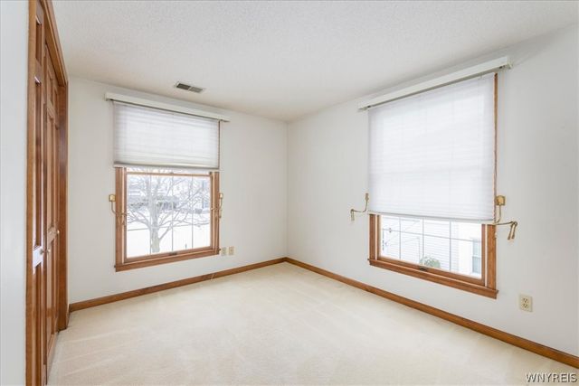 610 Youngs Road H, Amherst, NY 14221