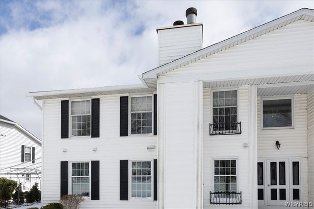 610 Youngs Road H, Amherst, NY 14221