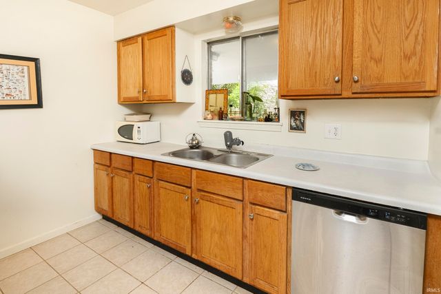 508-510 W San Juan Drive, Bloomington, IN 47403