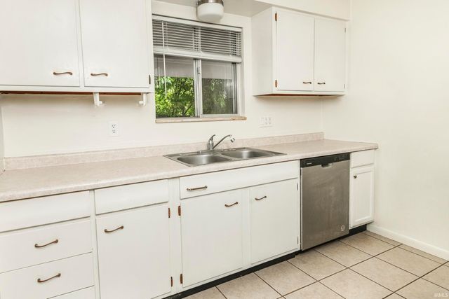 508-510 W San Juan Drive, Bloomington, IN 47403