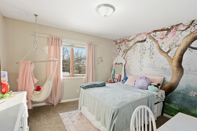 3001 Emerald Drive, Hobart, IN 46342