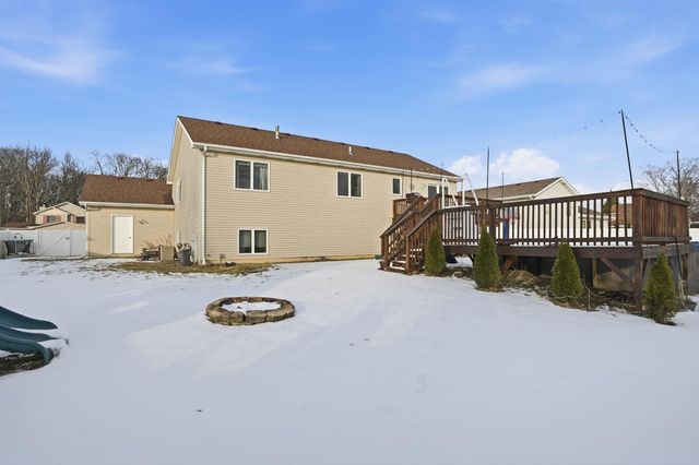 3001 Emerald Drive, Hobart, IN 46342