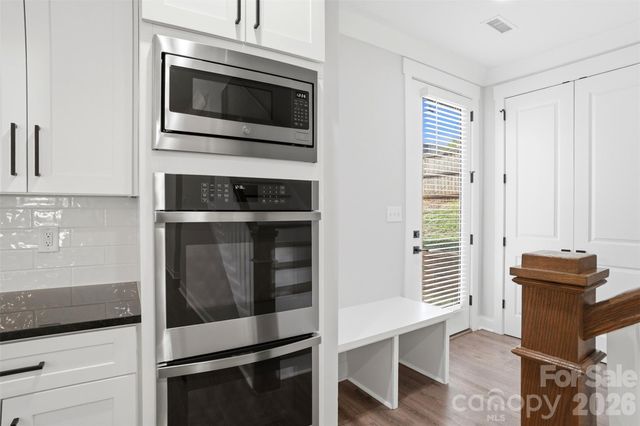 302 Lima Avenue, Charlotte, NC 28208