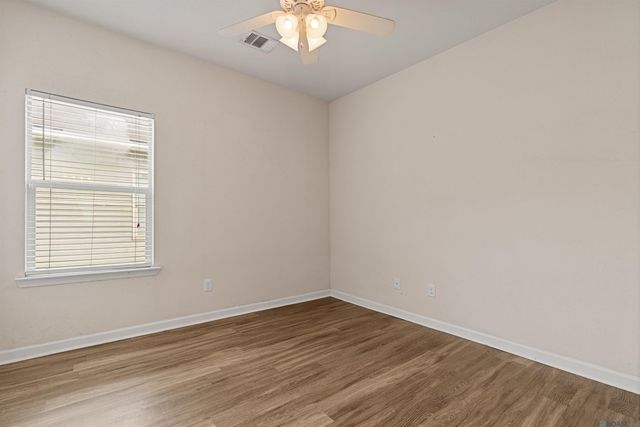 22825 Lafourche Ln, Denham Springs, LA 70726