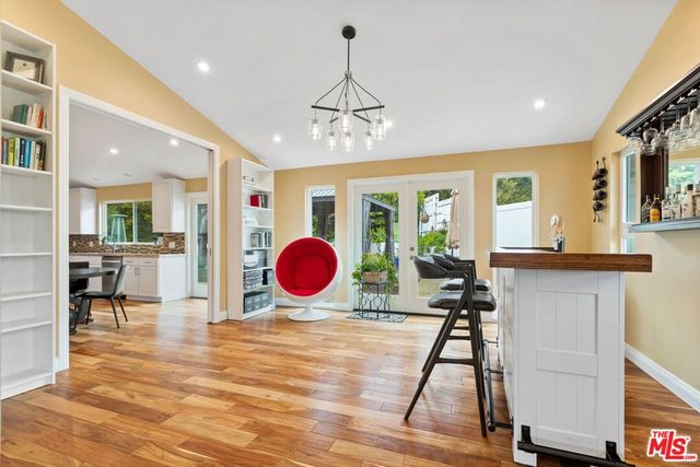 436 Levering Avenue, Los Angeles, CA 90024