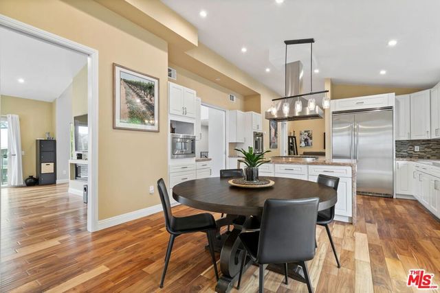 436 Levering Avenue, Los Angeles, CA 90024