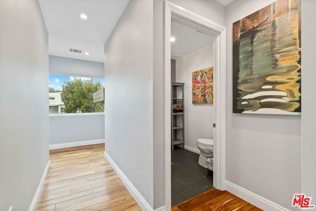 436 Levering Avenue, Los Angeles, CA 90024