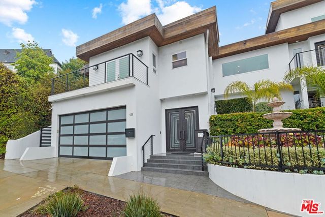 436 Levering Avenue, Los Angeles, CA 90024