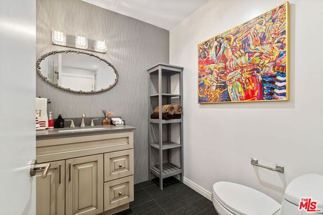 436 Levering Avenue, Los Angeles, CA 90024