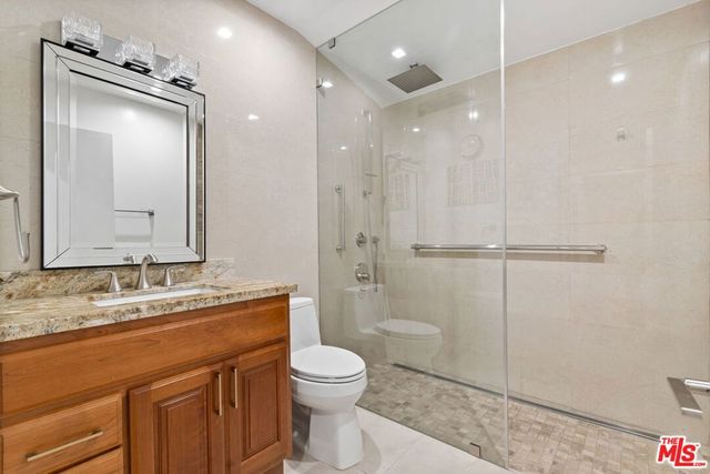 436 Levering Avenue, Los Angeles, CA 90024