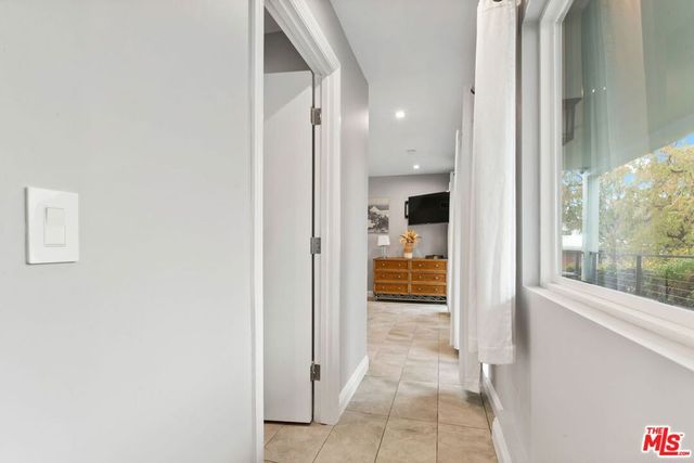 436 Levering Avenue, Los Angeles, CA 90024