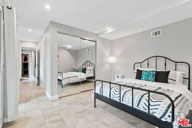 436 Levering Avenue, Los Angeles, CA 90024