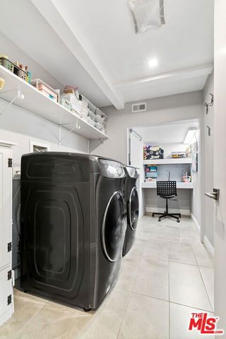 436 Levering Avenue, Los Angeles, CA 90024