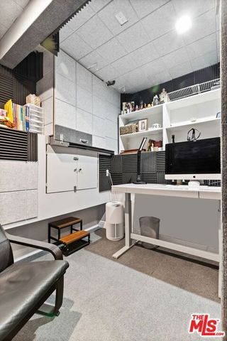 436 Levering Avenue, Los Angeles, CA 90024