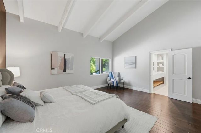 940 N Silent Ranch Drive, Glendora, CA 91741