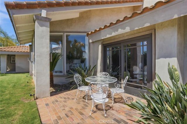 940 N Silent Ranch Drive, Glendora, CA 91741