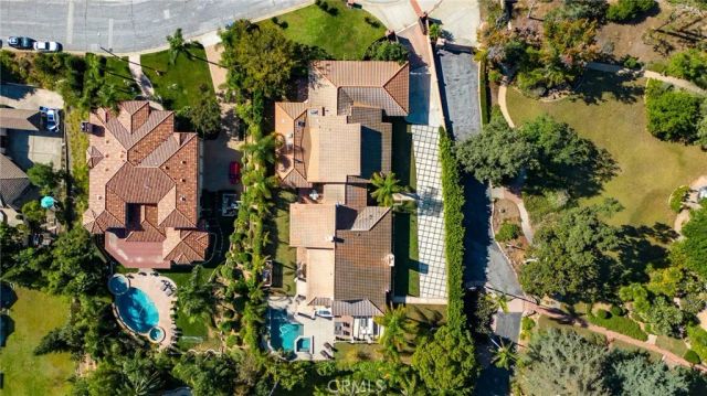 940 N Silent Ranch Drive, Glendora, CA 91741
