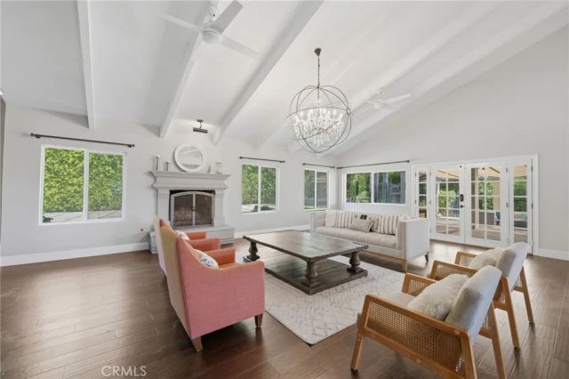 940 N Silent Ranch Drive, Glendora, CA 91741