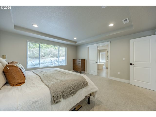 2619 ROCKROSE Ln, Eugene, OR 97403