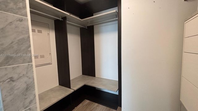 801 S Miami Ave 3510, Miami, FL 33130