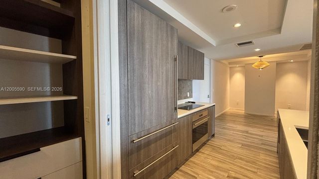 801 S Miami Ave 3510, Miami, FL 33130