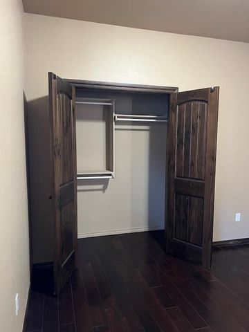 19504 Fieldshire Drive, Edmond, OK 73012