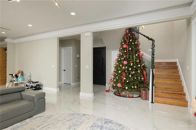 13819 N 34th Lane, Mcallen, TX 78504