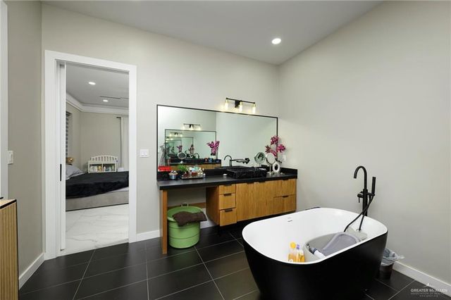 13819 N 34th Lane, Mcallen, TX 78504