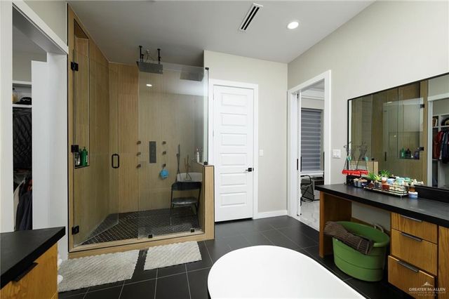 13819 N 34th Lane, Mcallen, TX 78504