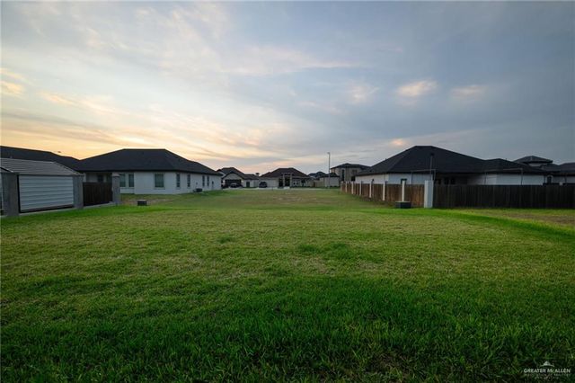 13819 N 34th Lane, Mcallen, TX 78504