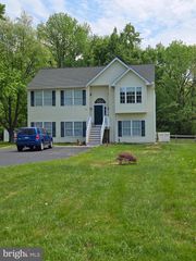 708 DIXON DR, Stevensville, MD 21666